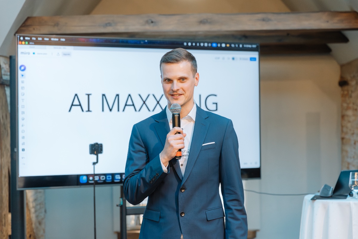 Kristiāns Līcis vada nodarbību